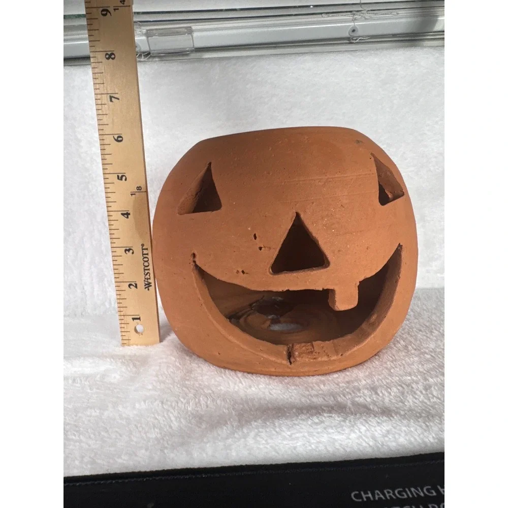 Unbranded Hand Made Jack-O-Lantern Pumpkin Luminary Unisex OS Terracotta Rustic